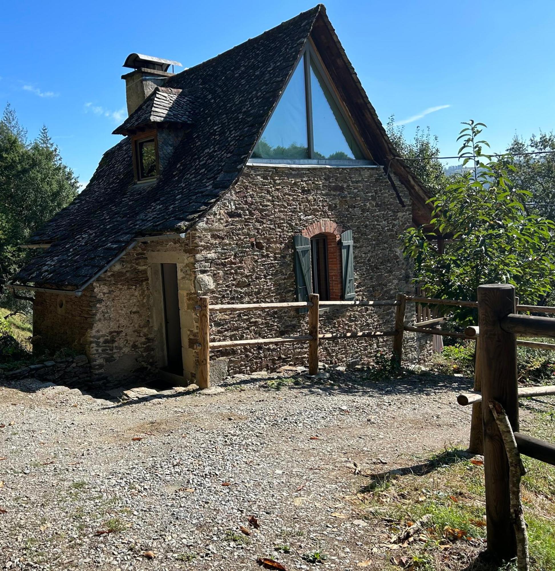 Maison d'Hélène Cassaniouze Extérieur photo